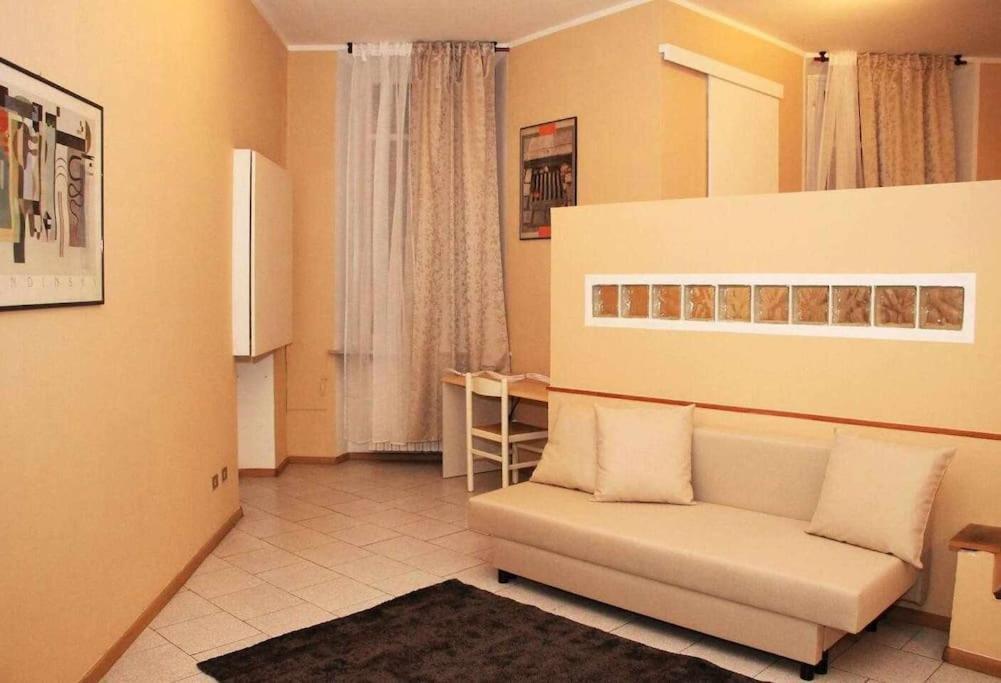 Appartement Antica Casa Odone à Asti Extérieur photo
