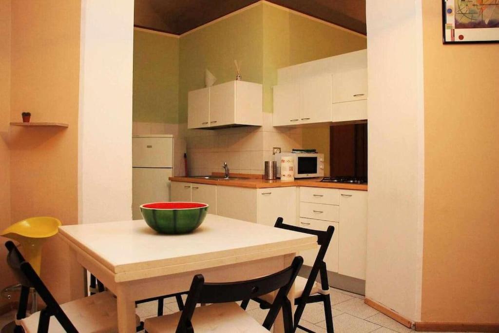 Appartement Antica Casa Odone à Asti Extérieur photo