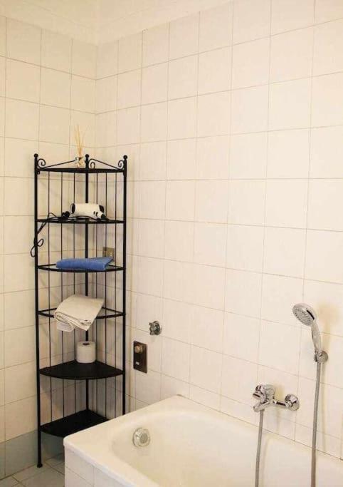 Appartement Antica Casa Odone à Asti Extérieur photo