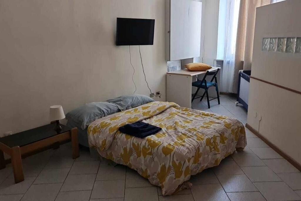Appartement Antica Casa Odone à Asti Extérieur photo